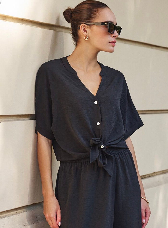 ESQUALO CRINKLE KNOT BLOUSE