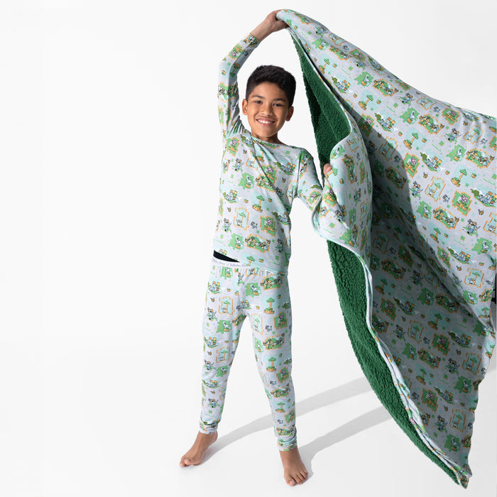 Minecraft: Overworld Dreams Bamboo Sherpa Blanket