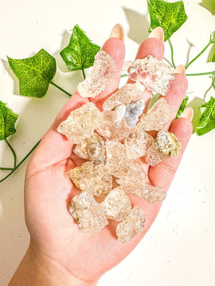 Raw Hyalite Opal (UV)