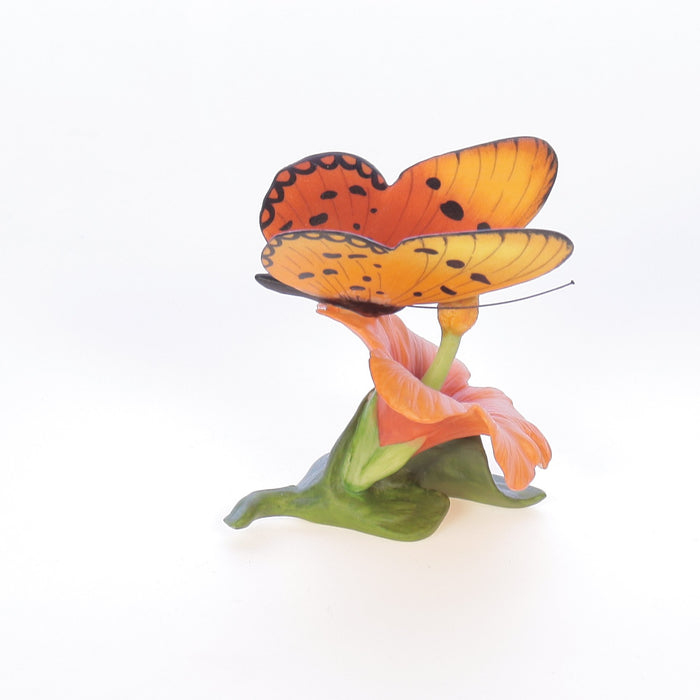 Butterflies_of_the_World_Fiery_Acraea_on_Hibiscus_Butterflies_of_the_World_Figurine_1985