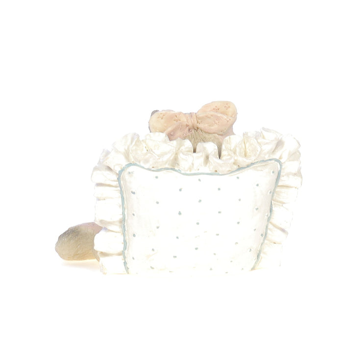 Calico_Kittens_Friends_Are_Cuddles_Of_Love_Friendship_Figurine_1992