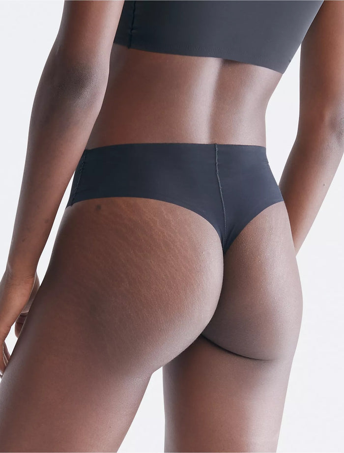 Calvin Klein Invisibles High Waist Thong - QD3864
