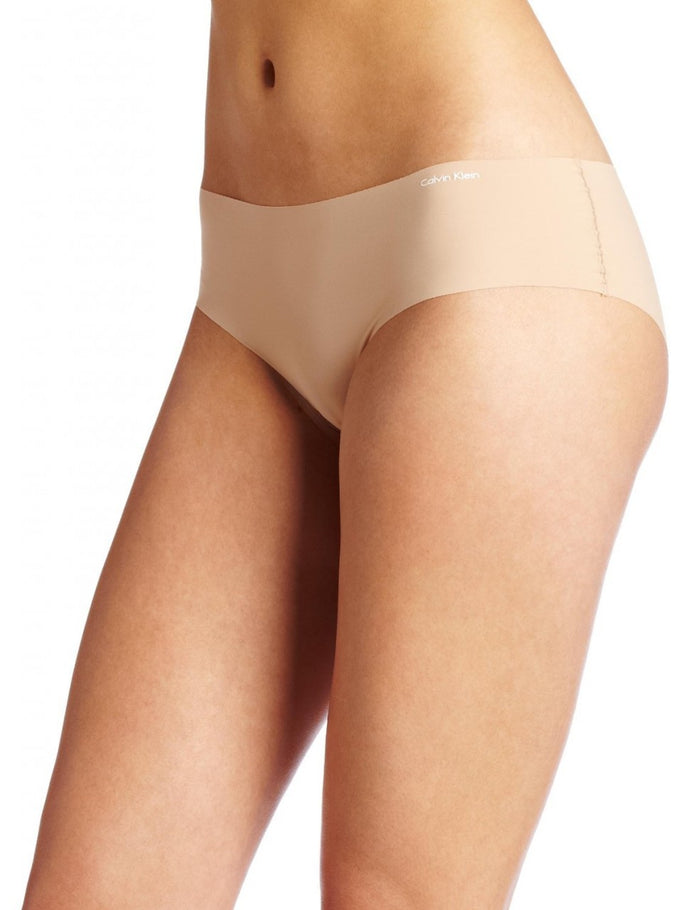 Calvin Klein Invisibles Hipster Panty - D3429