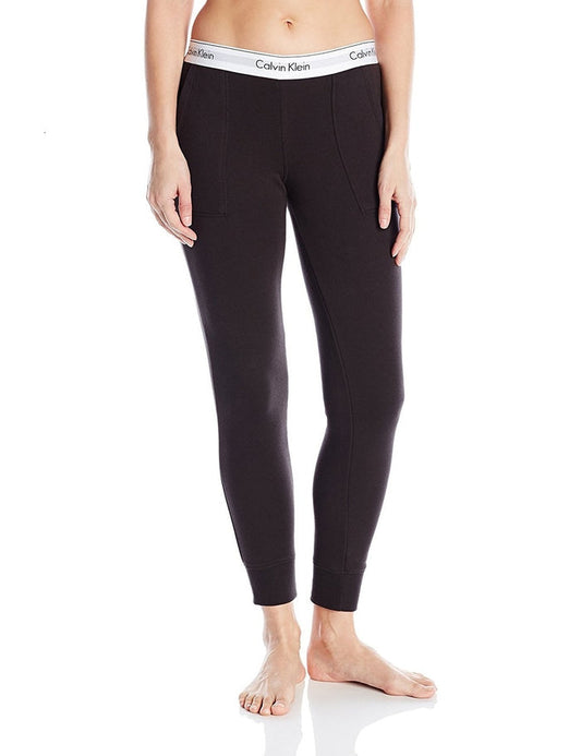 Calvin Klein Women's Modern Cotton Jogger Pant - QS5716