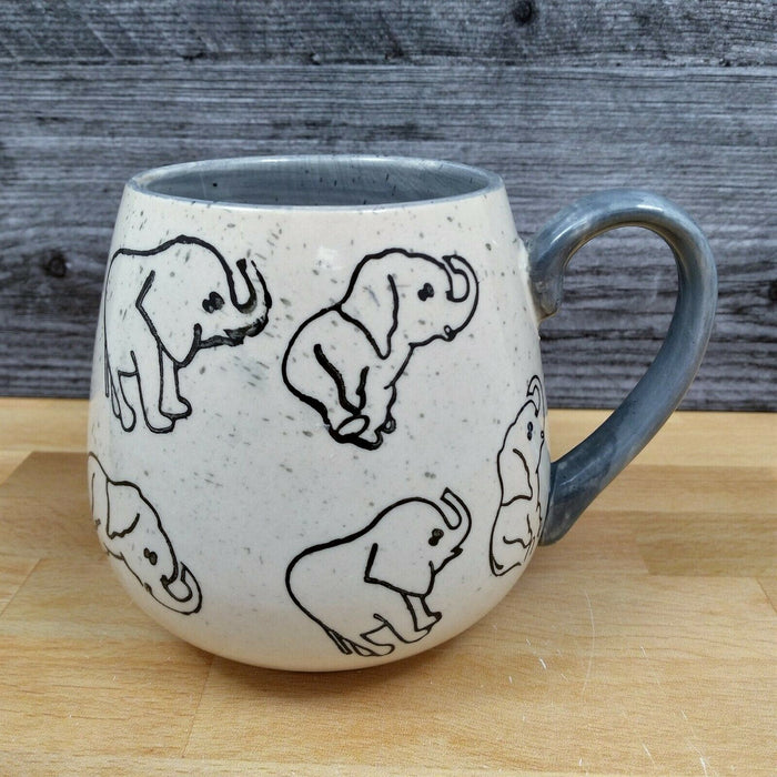 Elephant Design Coffee Mug 20oz in Yellow and White 591ml Stoneware Tea Cup