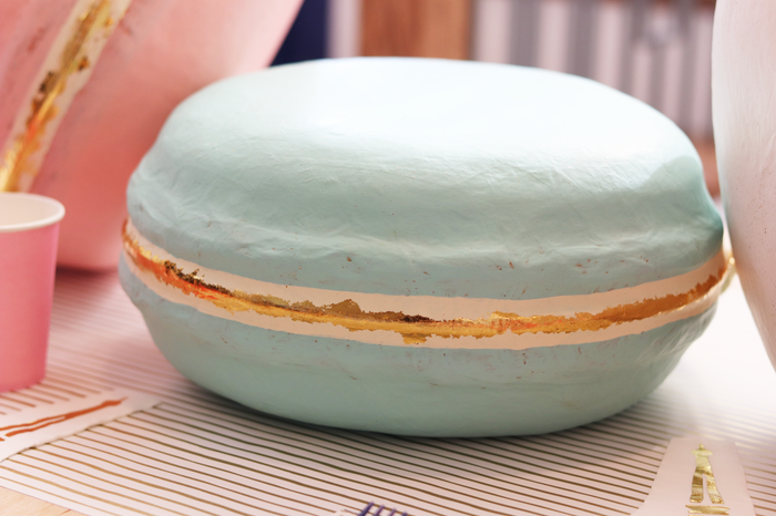 Giant Macaron
