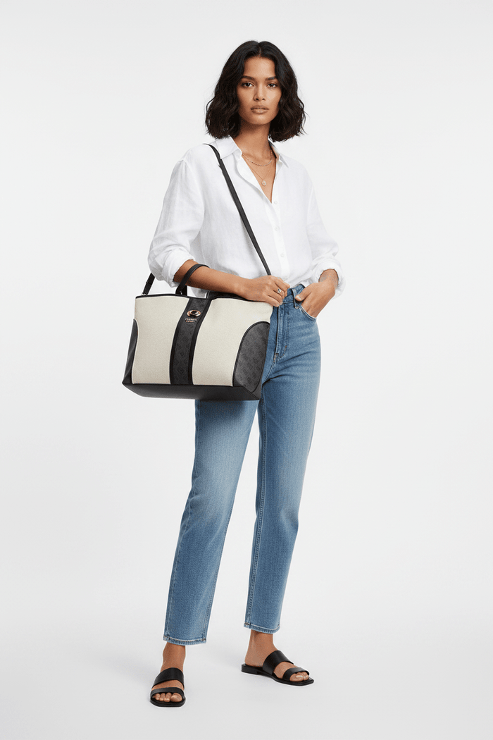 Guess Kerima Tote Natural/Milk Logo, Natural / Milk Logo Bag GB353 - Runner