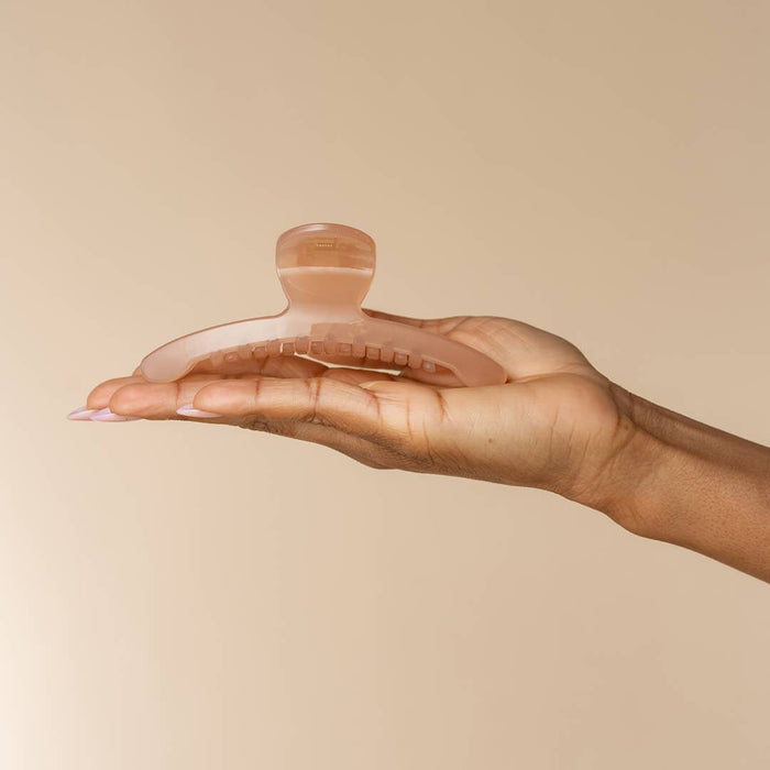 KITSCH Recycled Plastic Large Arched Clip - Soft Pink