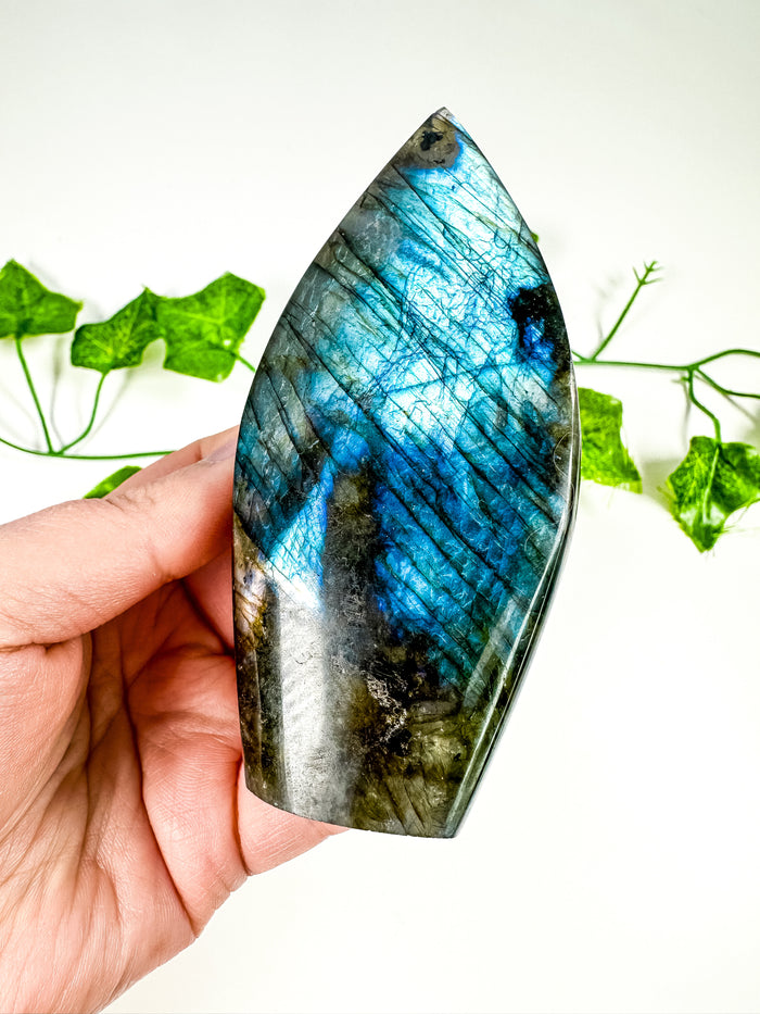 Labradorite Flame (48N)