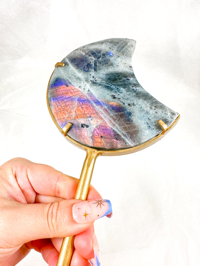 Labradorite Moon on Stand (78P)