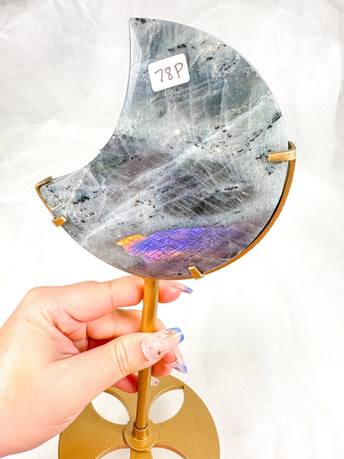 Labradorite Moon on Stand (78P)