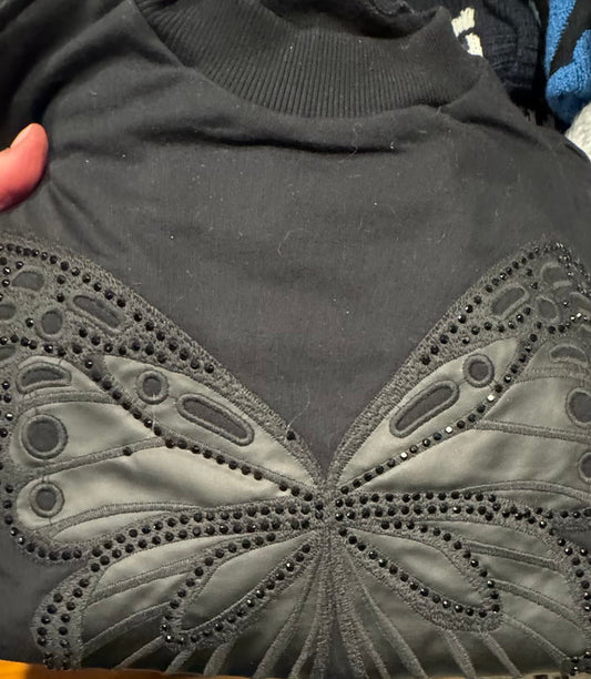LEZ A LEZ BUTTERFLY CROP SWEATER