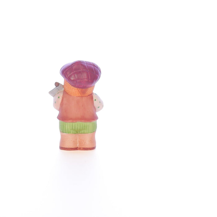 Lucy_And_Me_by_Lucy_Atwell_Porcelain_Figurine_Wood_Cutter_Bear_Lucy_Unknown_039_05