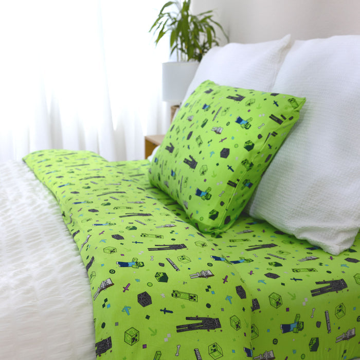 Minecraft: Mob Squad Bamboo Bed Sheet Set