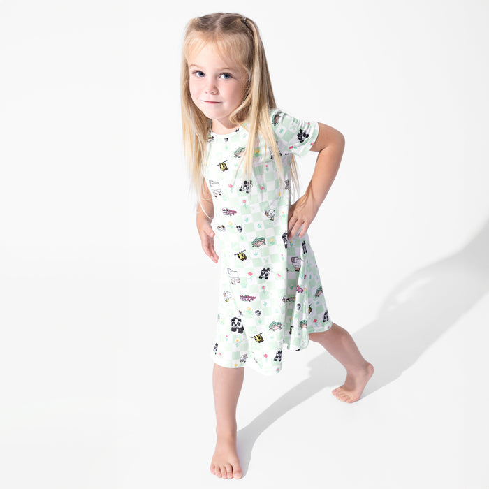 Minecraft: Sleep Repeat Bamboo Girls' Short Sleeve Dress