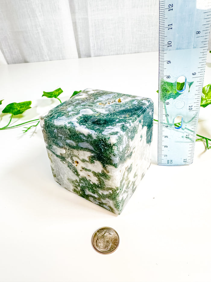 Moss Agate Standing Cube (52A)