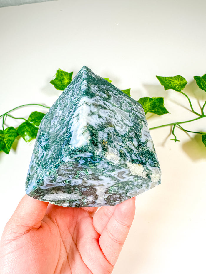 Moss Agate Standing Cube (52B)