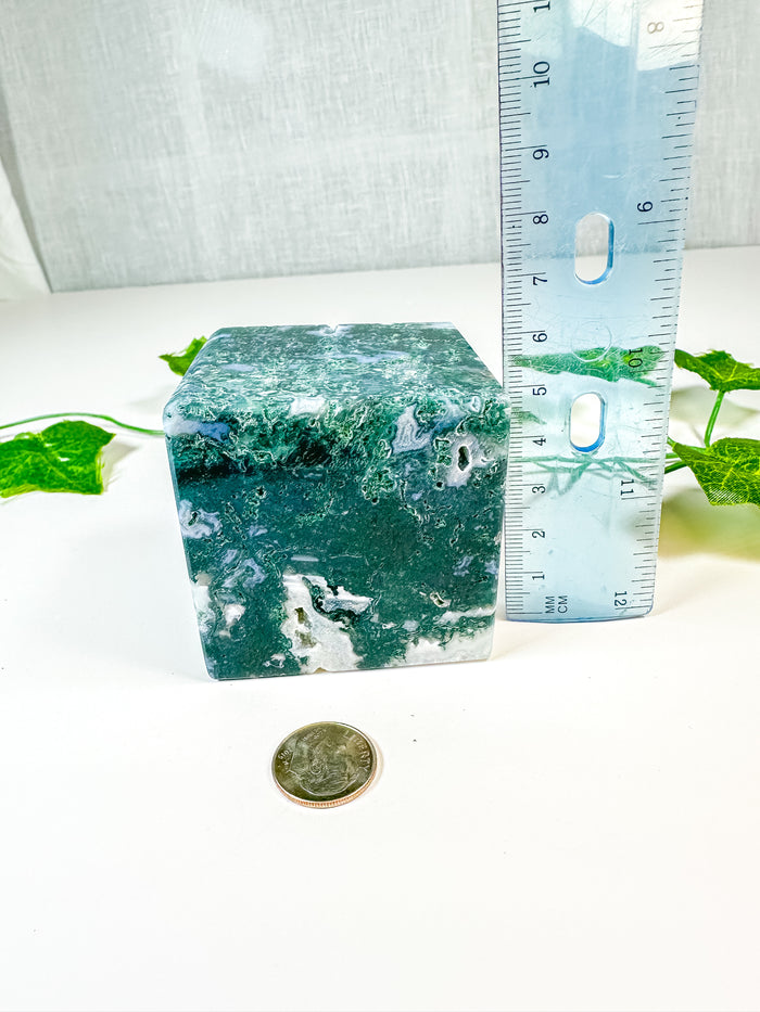 Moss Agate Standing Cube (52E)