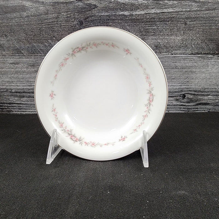 Noritake Rosepoint 6206 Fruit Dessert or Sauce Bowl Pink Floral Vine