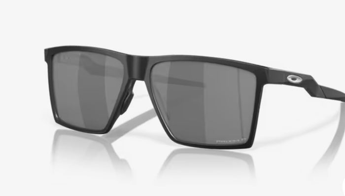 OAKLEY FUTURITY SUN SUNGLASSES 0009482