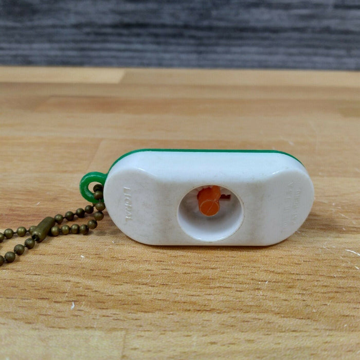 Ocean Liner Ship Plastic Keychain Puzzle Vending Charm Gumball Machine 1960'S