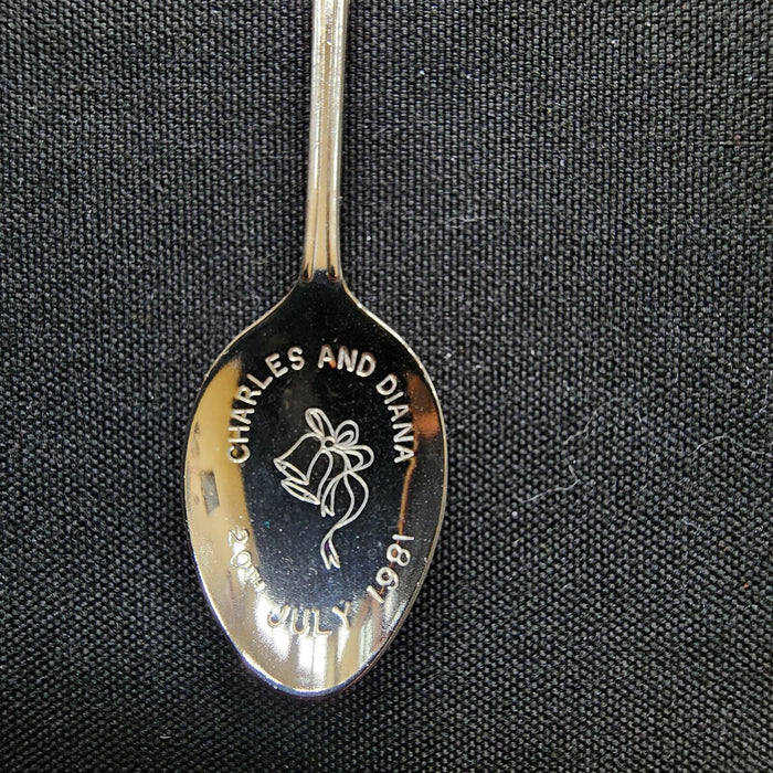 Prince Charles Lady Diana Spencer Wedding Collectible Travel Souvenir Spoon Vtg