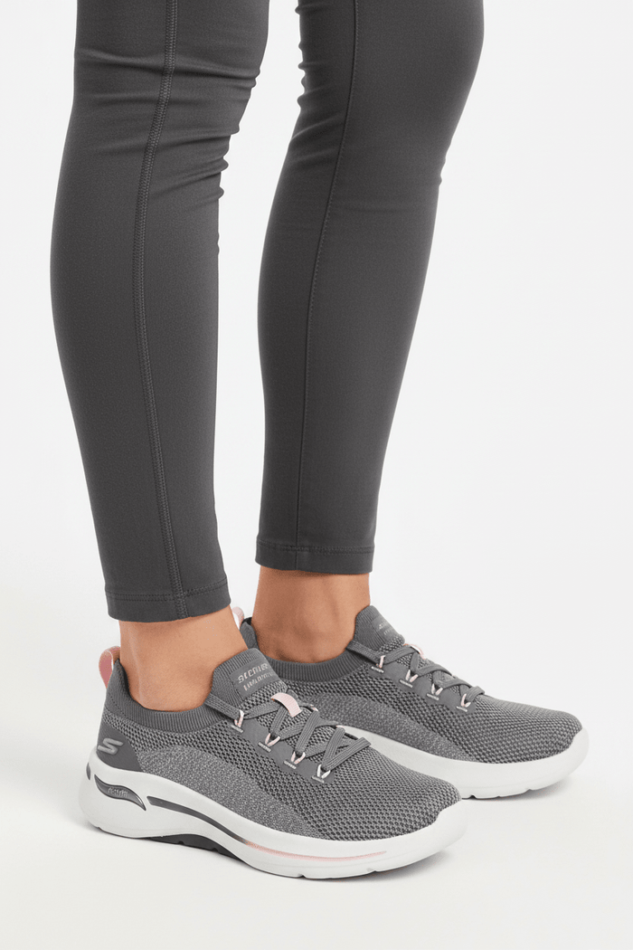 SKECHERS Skechers GOwalk Arch Fit - Clancy SKW25 - Runner
