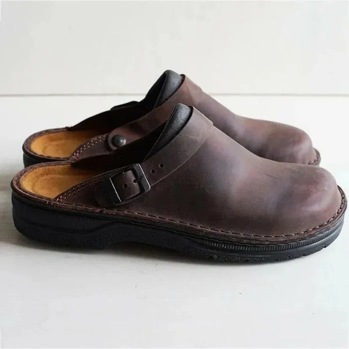 Brown / 7