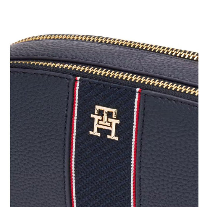 TOMMY HILFIGER Textured Camera Bag TB149 - Runner