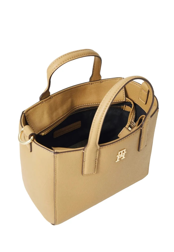 Tommy Hilfiger Bag Tommy Jeans Ess Daily Tote TB172 - Runner