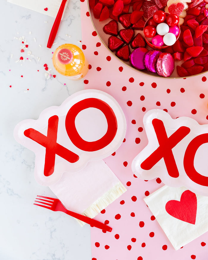XO Shaped Plates